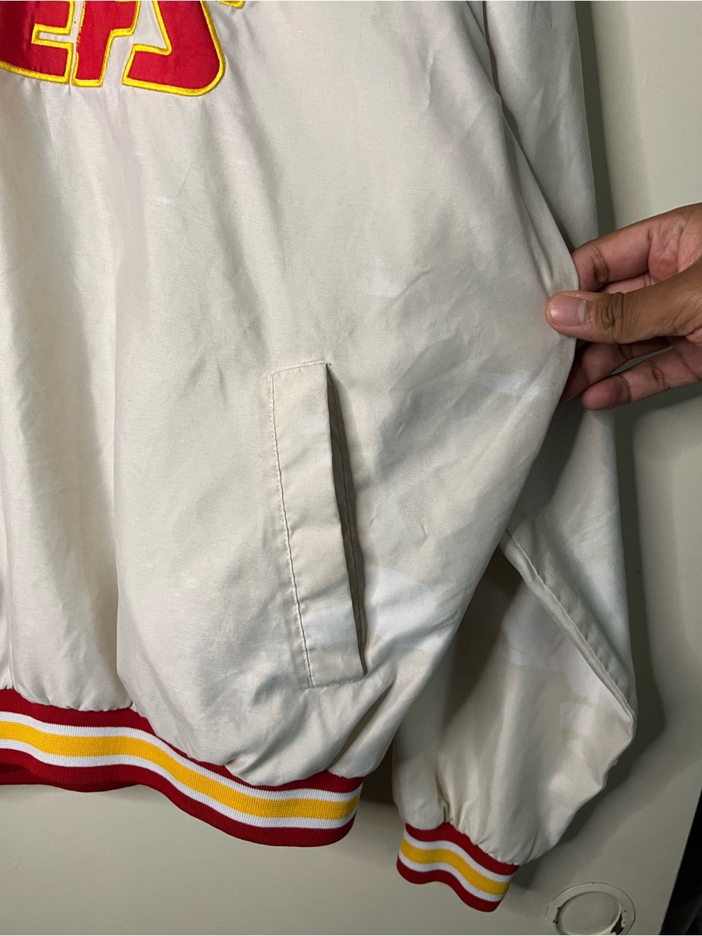Vintage Reebok Pro Line Kansas City Chiefs Pullover Windbreaker Jacket M *FLAWS* - Picture 5 of 14